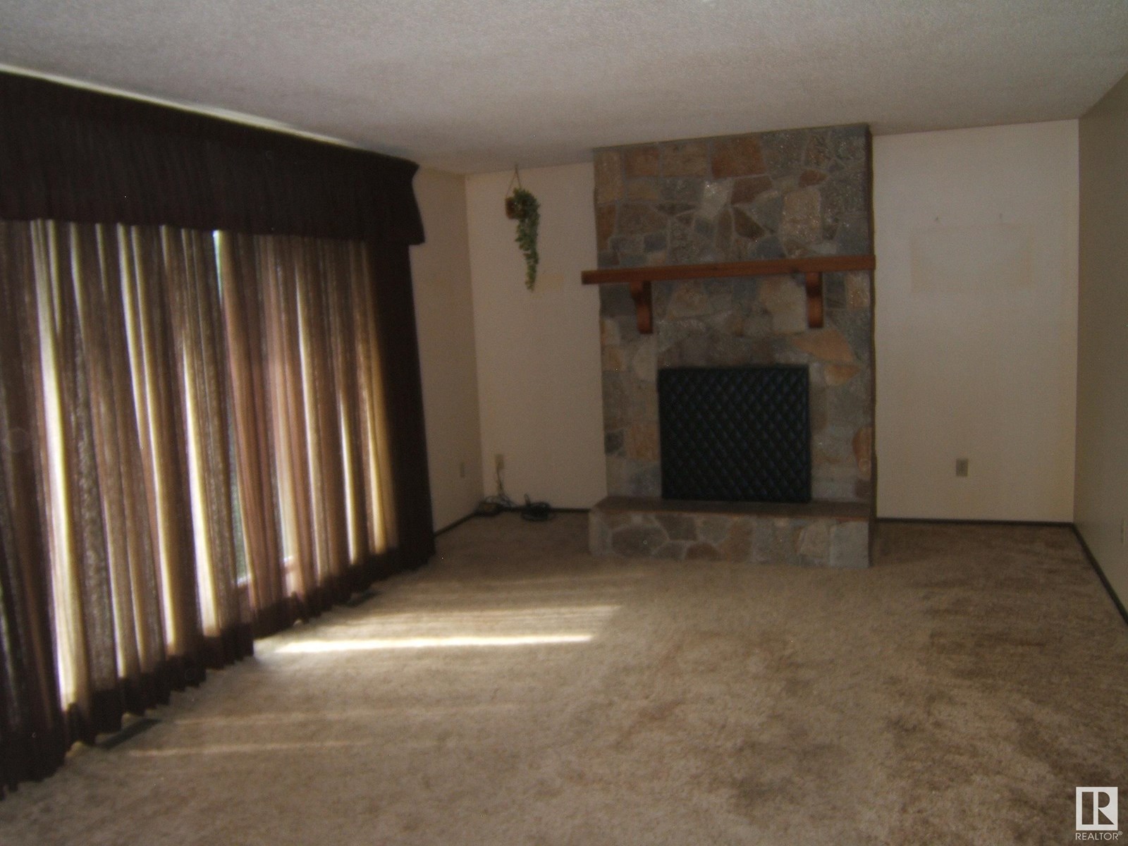 Photo 35 of 4922 50 Av, Spedden AB