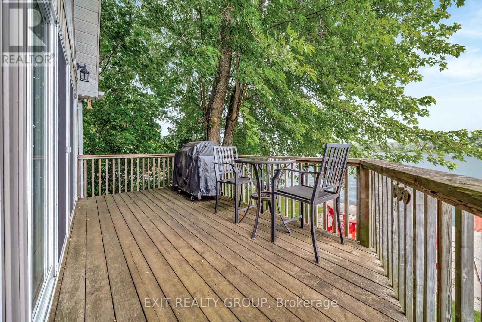 Photo 20 of 8 Rose Street, Quinte West ON