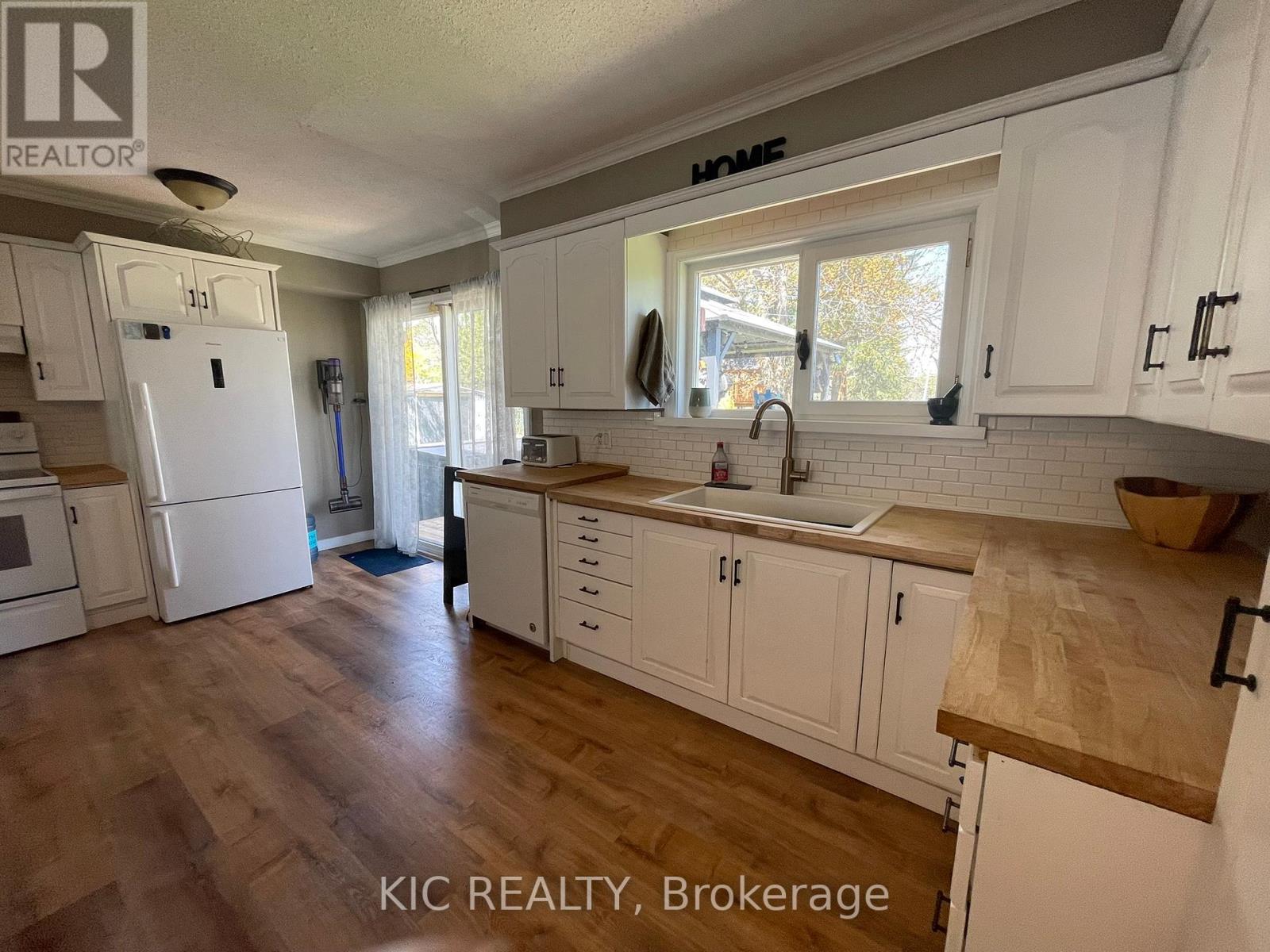 Photo 19 of 11 Mclean Avenue, Havelockbelmontmethuen ON