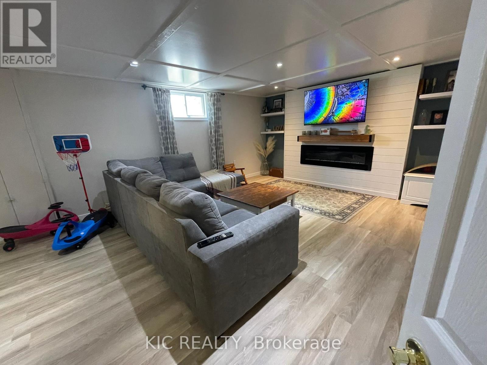 Photo 33 of 11 Mclean Avenue, Havelockbelmontmethuen ON