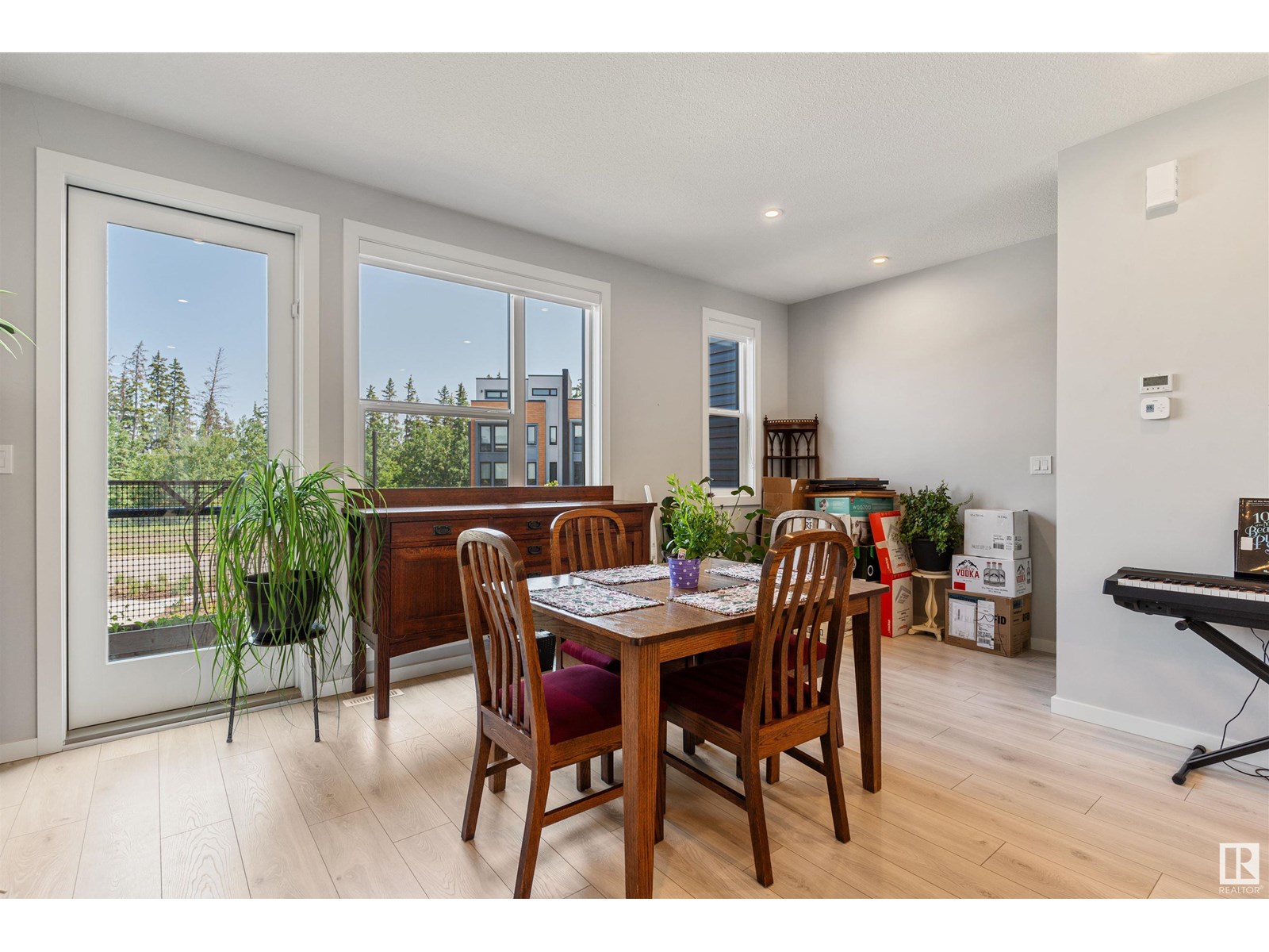 Photo 10 of 94 1304 Rutherford Rd Sw, Edmonton AB