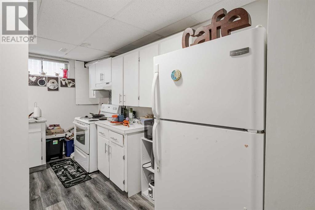 Single Family House Bi-level for Sale in  Falconridge Place NE Falconridge Calgary 
