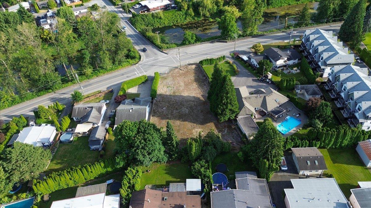 Photo 4 of 46513 Hope River Road Fairfield Island, Chilliwack BC