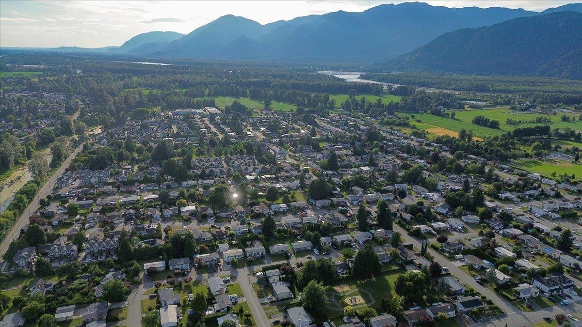 Photo 16 of 46513 Hope River Road Fairfield Island, Chilliwack BC