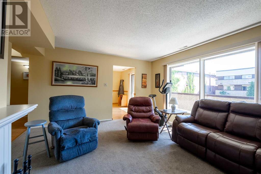 Single Family House for Sale in    Avenue S Victoria Park Lethbridge 