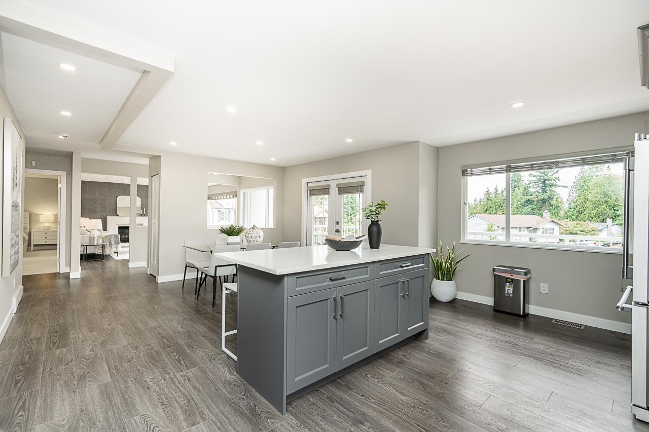 Photo 12 of 20262 46 A Avenue, Langley BC