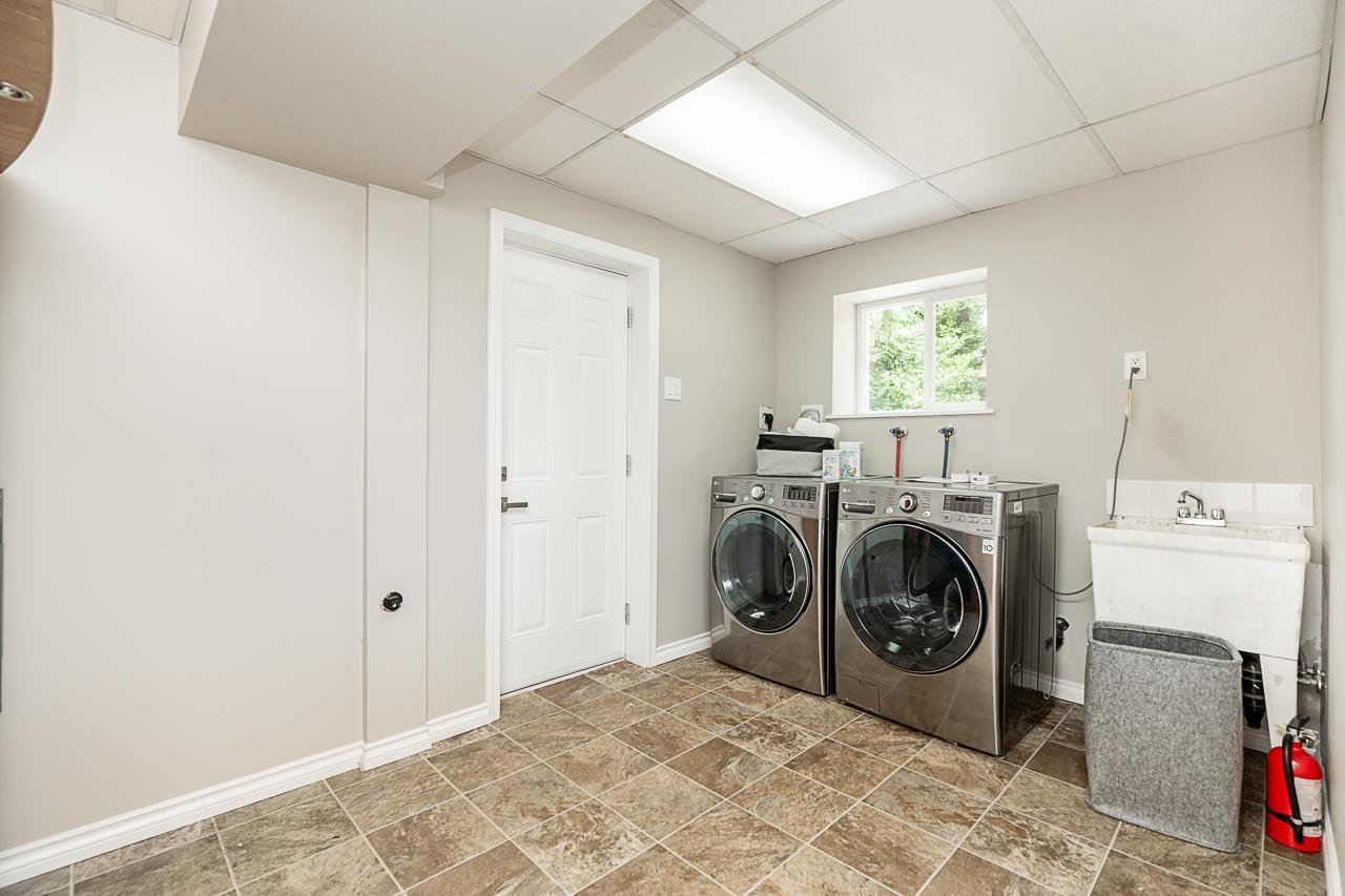 Photo 28 of 20262 46 A Avenue, Langley BC