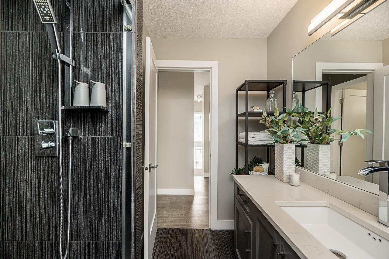 Photo 23 of 20262 46 A Avenue, Langley BC