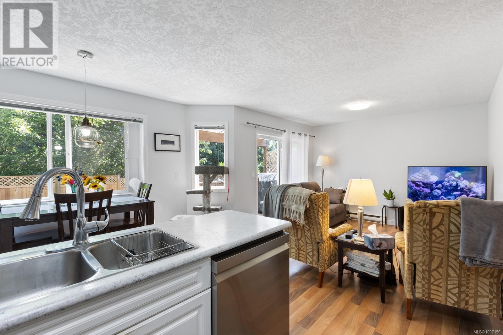#B 196 ARDEN RD - Image 33