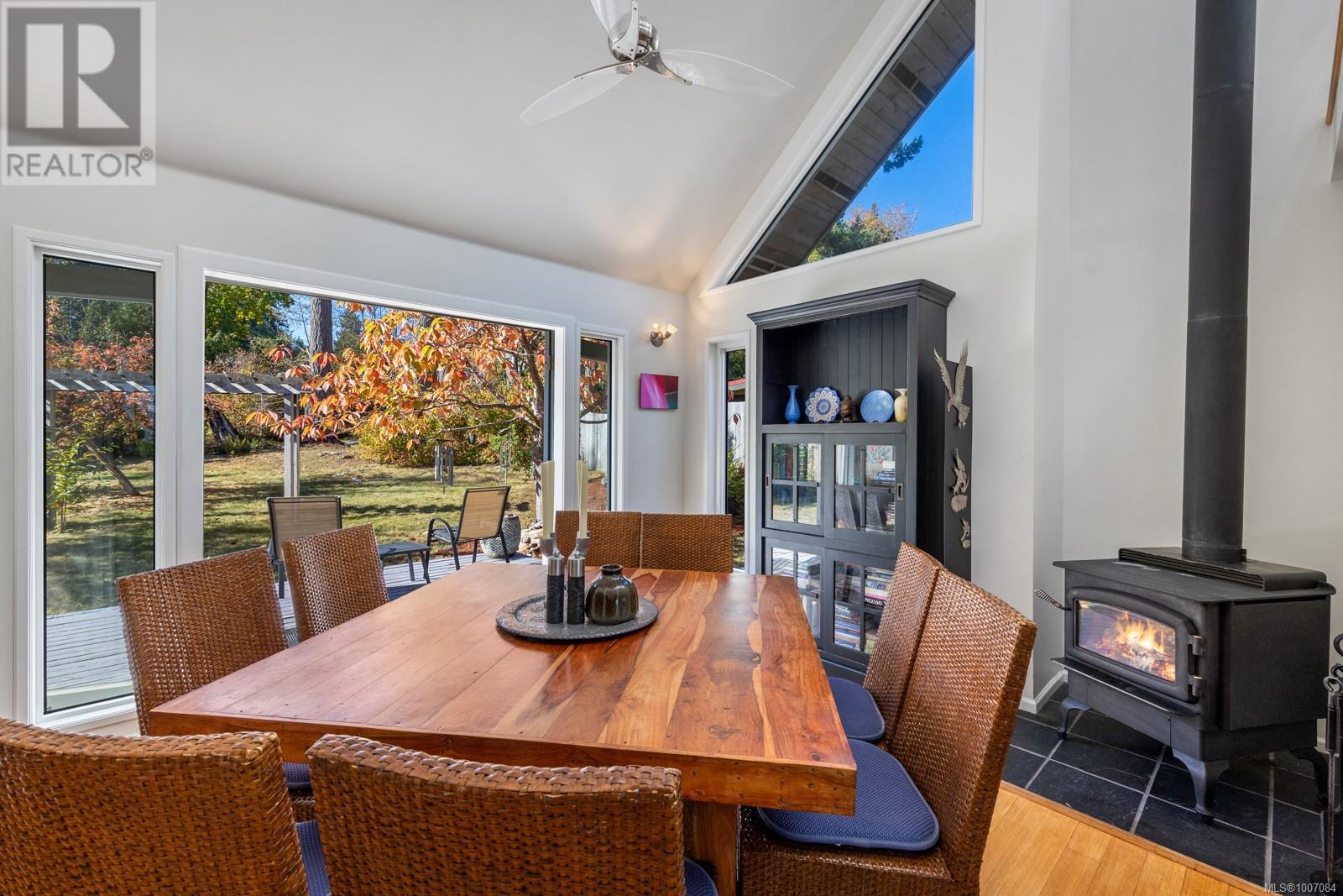 1901 East Rd, Denman Island