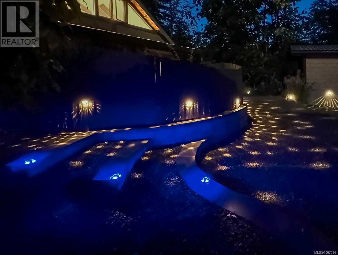 1901 East Rd, Denman Island