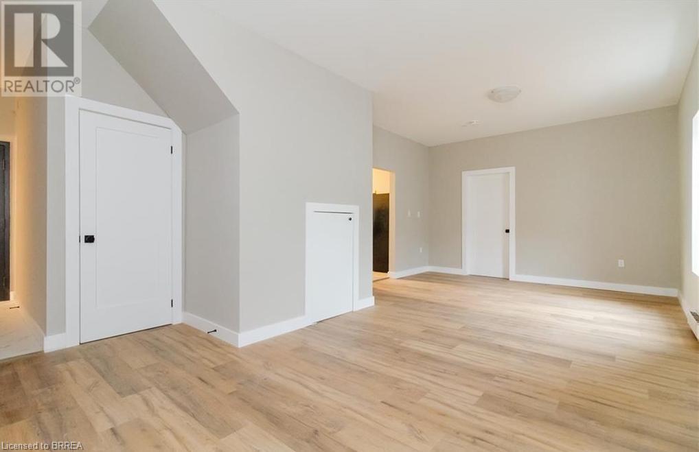 Photo 9 of 302 Colborne Street Unit 3, Brantford ON