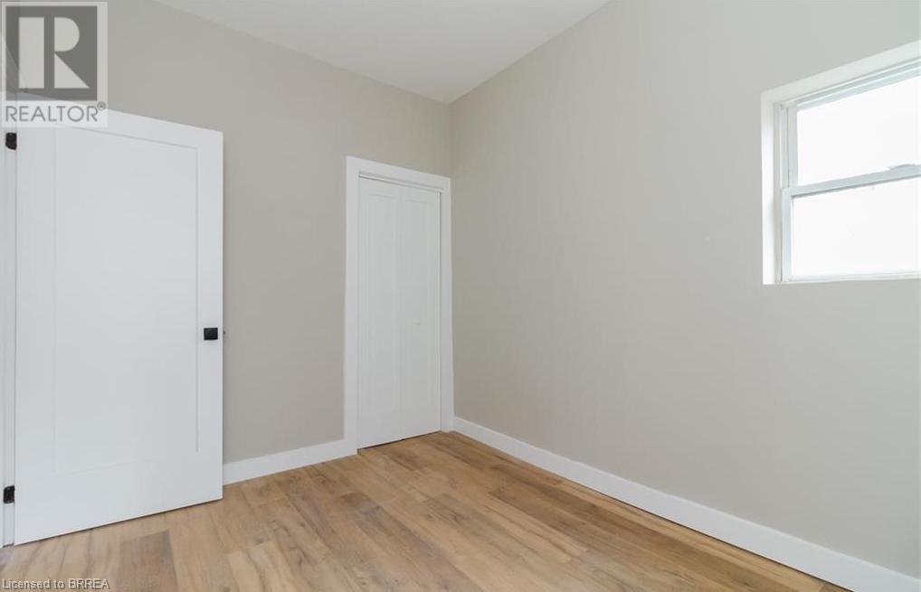 Photo 7 of 302 Colborne Street Unit 3, Brantford ON