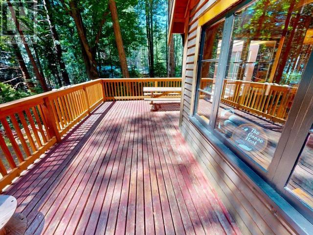 1297 TENNYSON RD, Savary Island