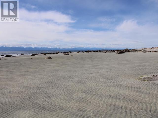 1297 TENNYSON RD, Savary Island