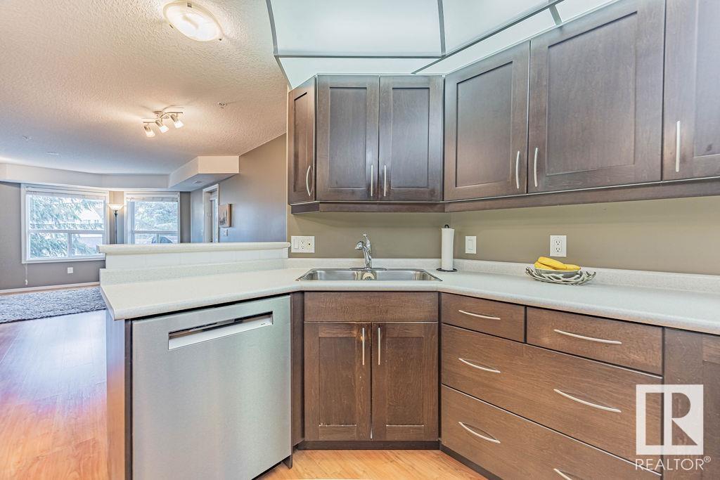 Photo 8 of 222 9008 99 Av Nw, Edmonton AB