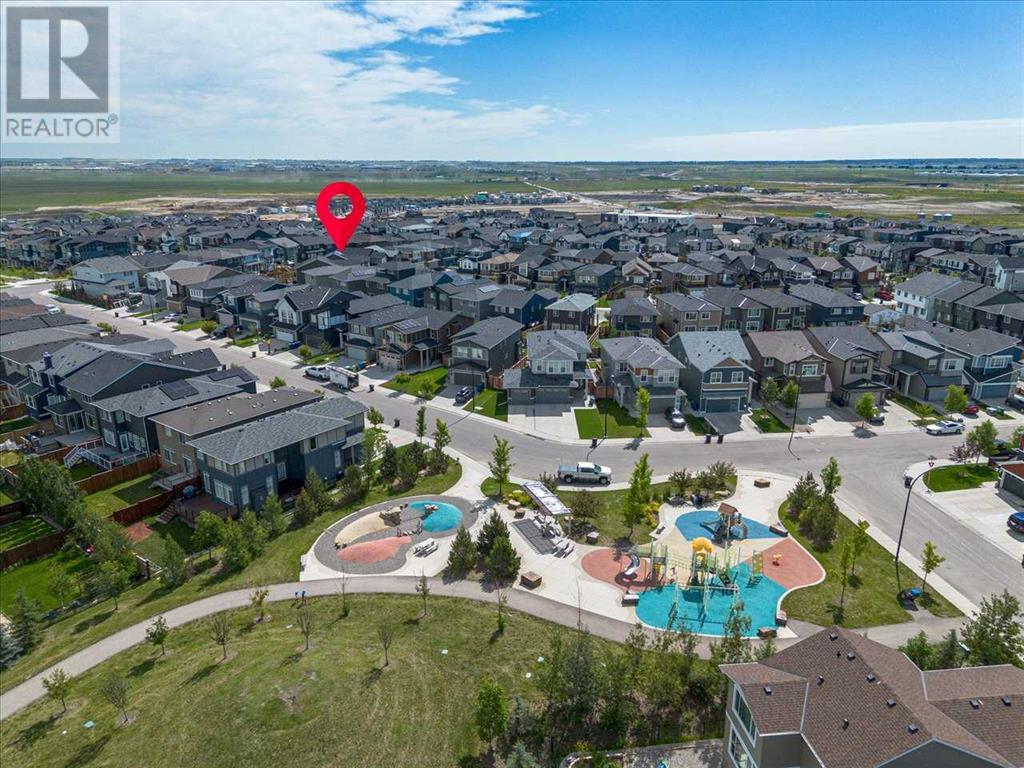Single Family House for Sale in  Howse Mount NE Livingston Calgary 