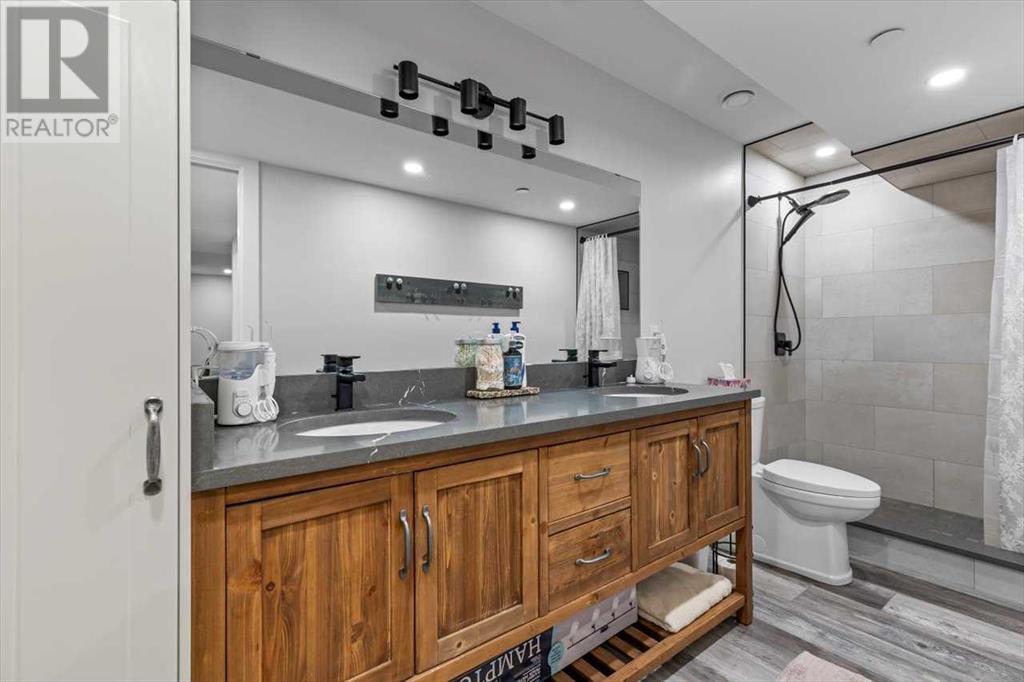Single Family House for Sale in  Howse Mount NE Livingston Calgary 