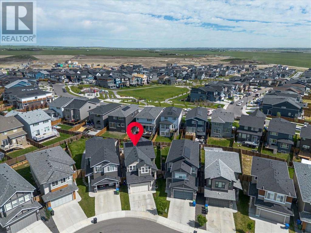 Single Family House for Sale in  Howse Mount NE Livingston Calgary 