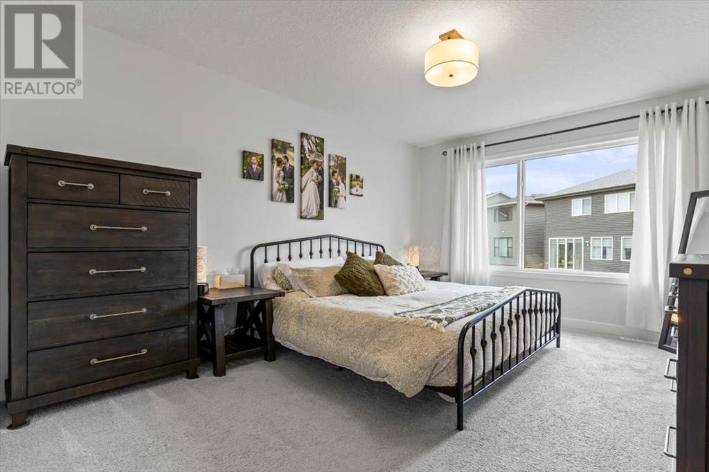 Single Family House for Sale in  Howse Mount NE Livingston Calgary 