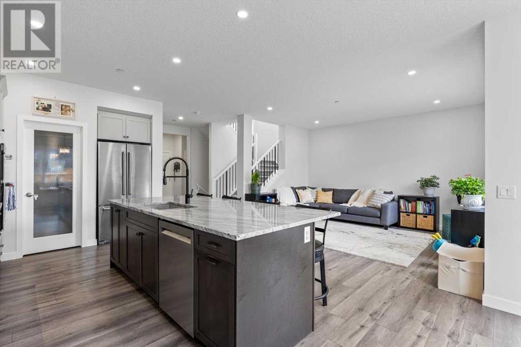 Single Family House for Sale in  Howse Mount NE Livingston Calgary 