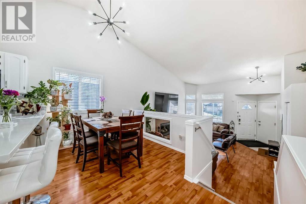 Single Family House Bi-level for Sale in  Citadel Way NW Citadel Calgary 