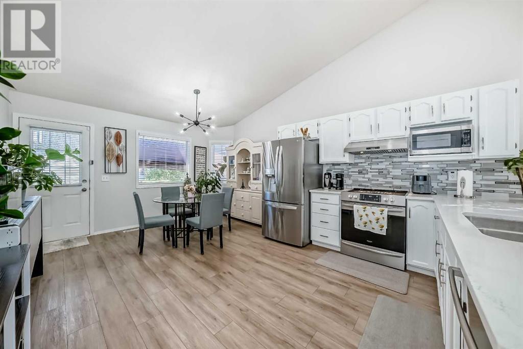 Single Family House Bi-level for Sale in  Citadel Way NW Citadel Calgary 