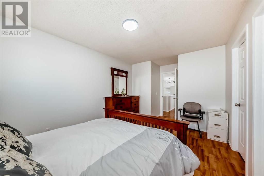 Single Family House Bi-level for Sale in  Citadel Way NW Citadel Calgary 