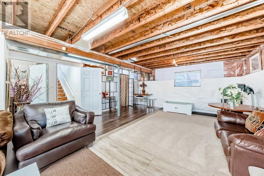 Single Family House Bi-level for Sale in  Citadel Way NW Citadel Calgary 
