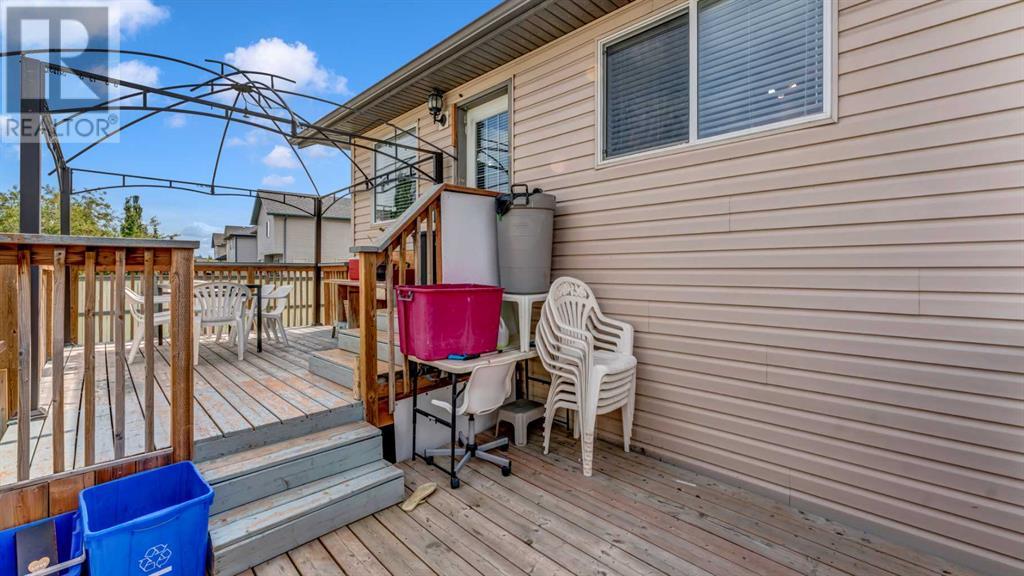 Single Family House Bi-level for Sale in  Citadel Way NW Citadel Calgary 