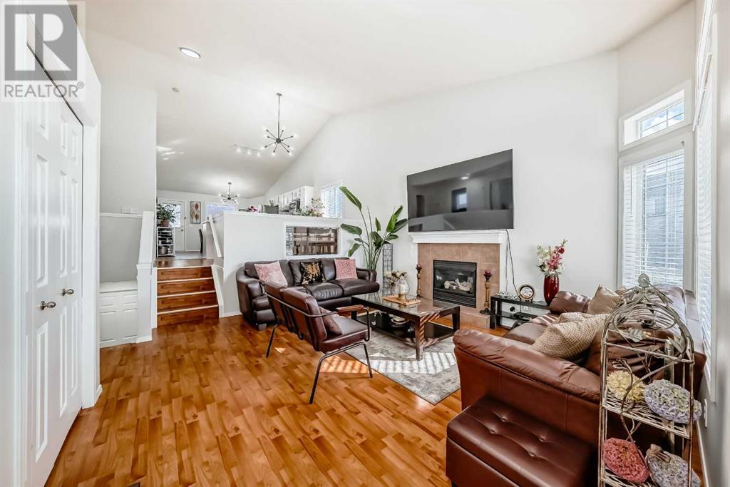 Single Family House Bi-level for Sale in  Citadel Way NW Citadel Calgary 