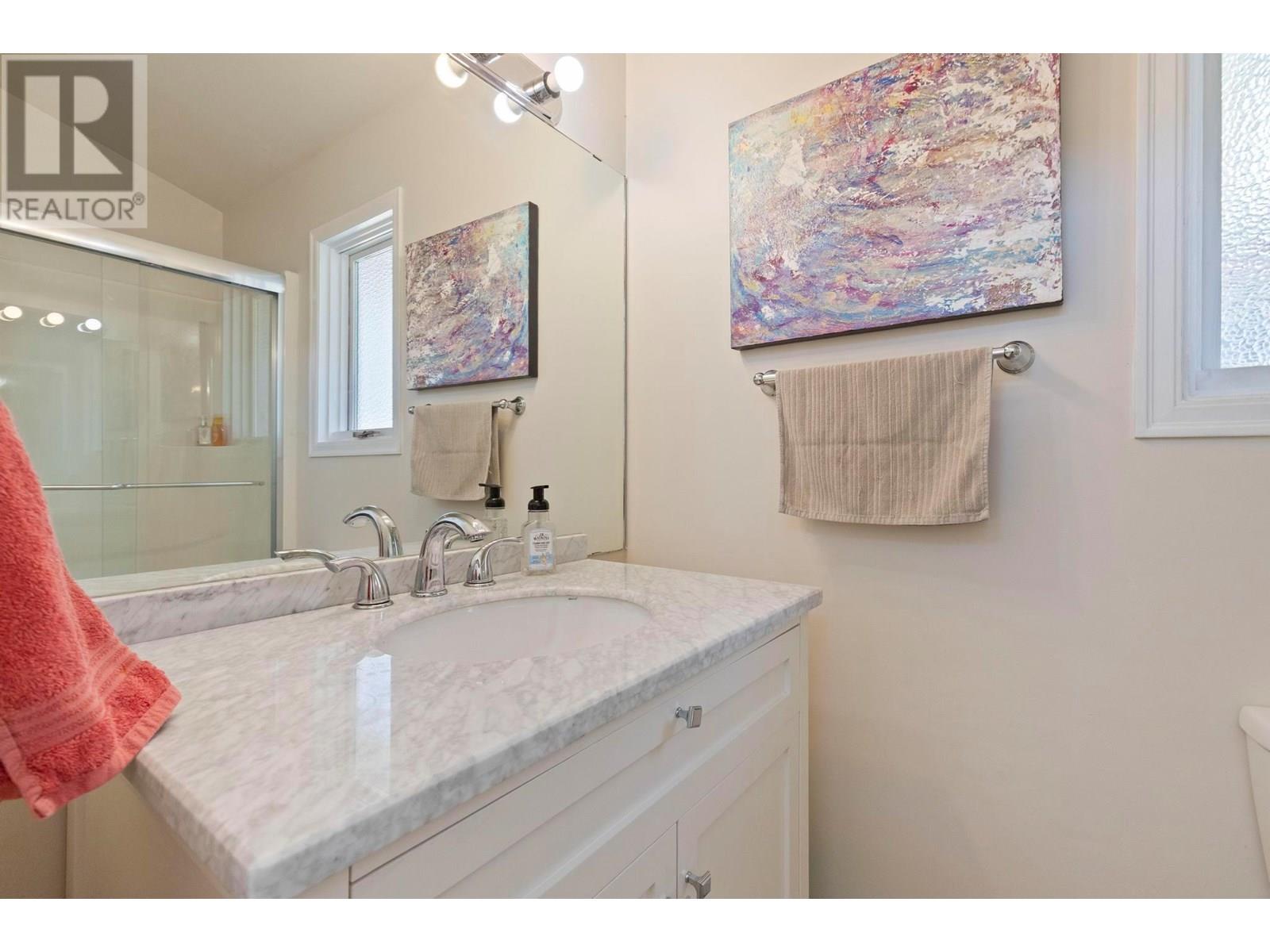  2266 Omineca Place, Kelowna