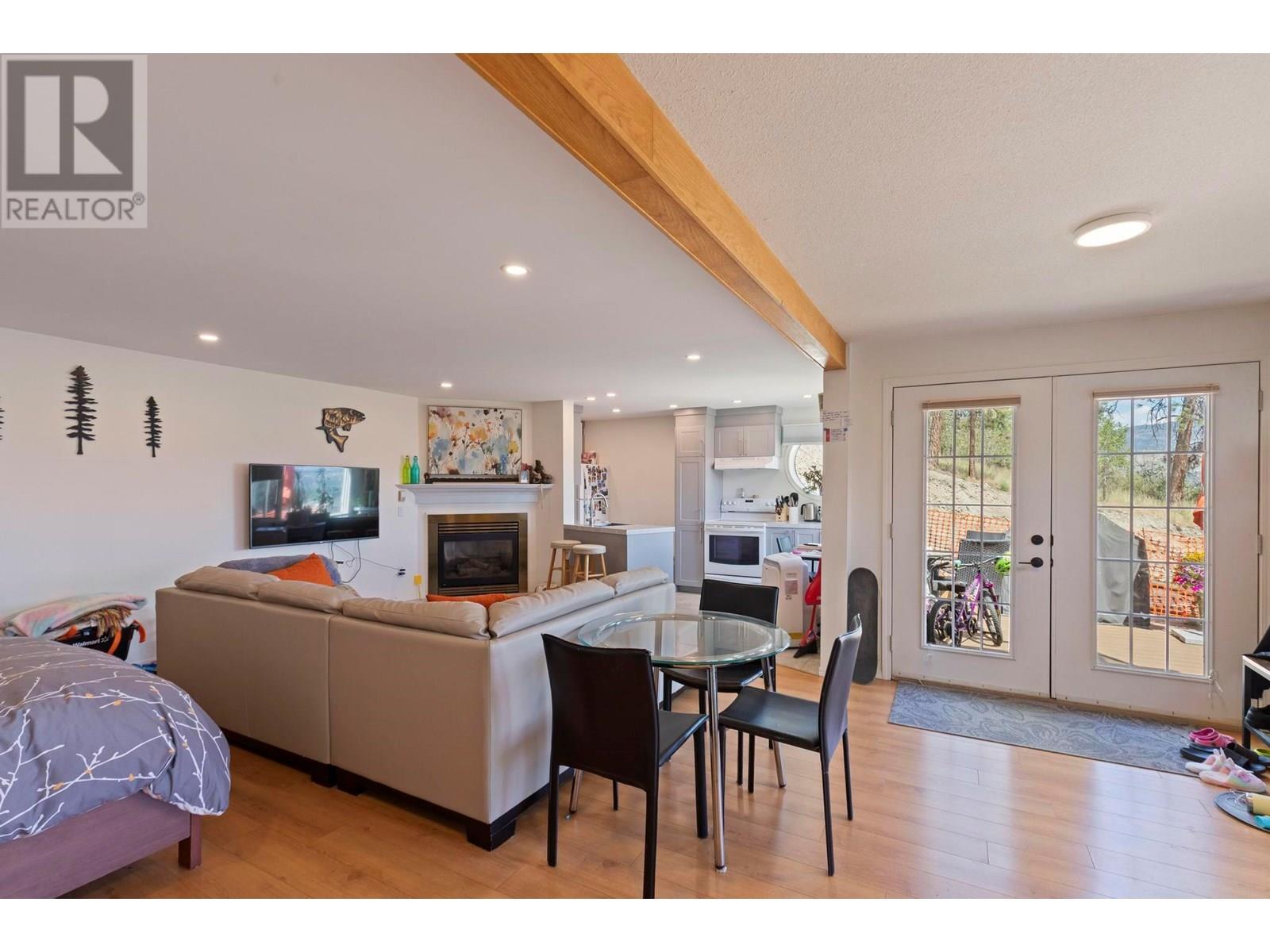  2266 Omineca Place, Kelowna
