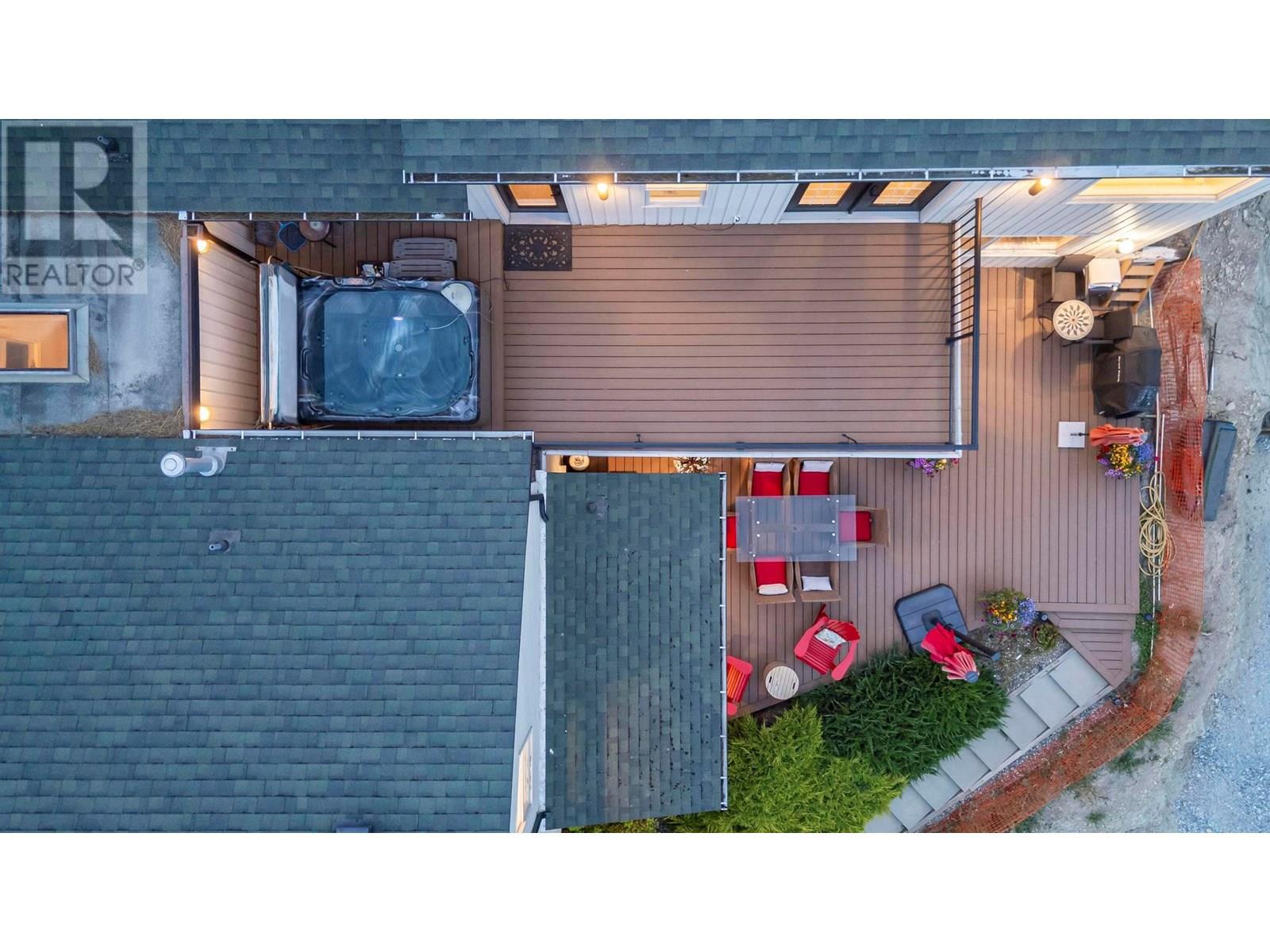  2266 Omineca Place, Kelowna