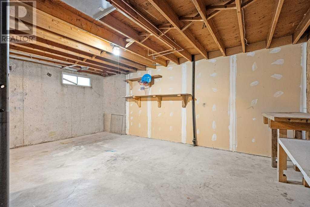 Single Family House Bungalow for Sale in  Berkley Road NW Beddington Heights Calgary 