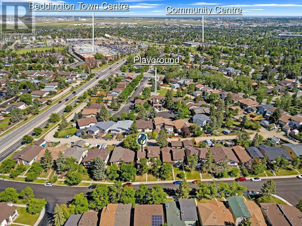 Single Family House Bungalow for Sale in  Berkley Road NW Beddington Heights Calgary 