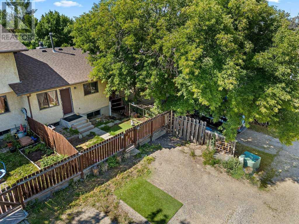 Single Family House Bungalow for Sale in  Berkley Road NW Beddington Heights Calgary 
