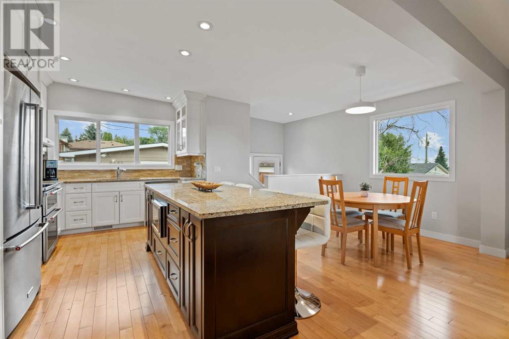 Single Family House Bungalow for Sale in  Thorneycroft Drive NW Thorncliffe Calgary 