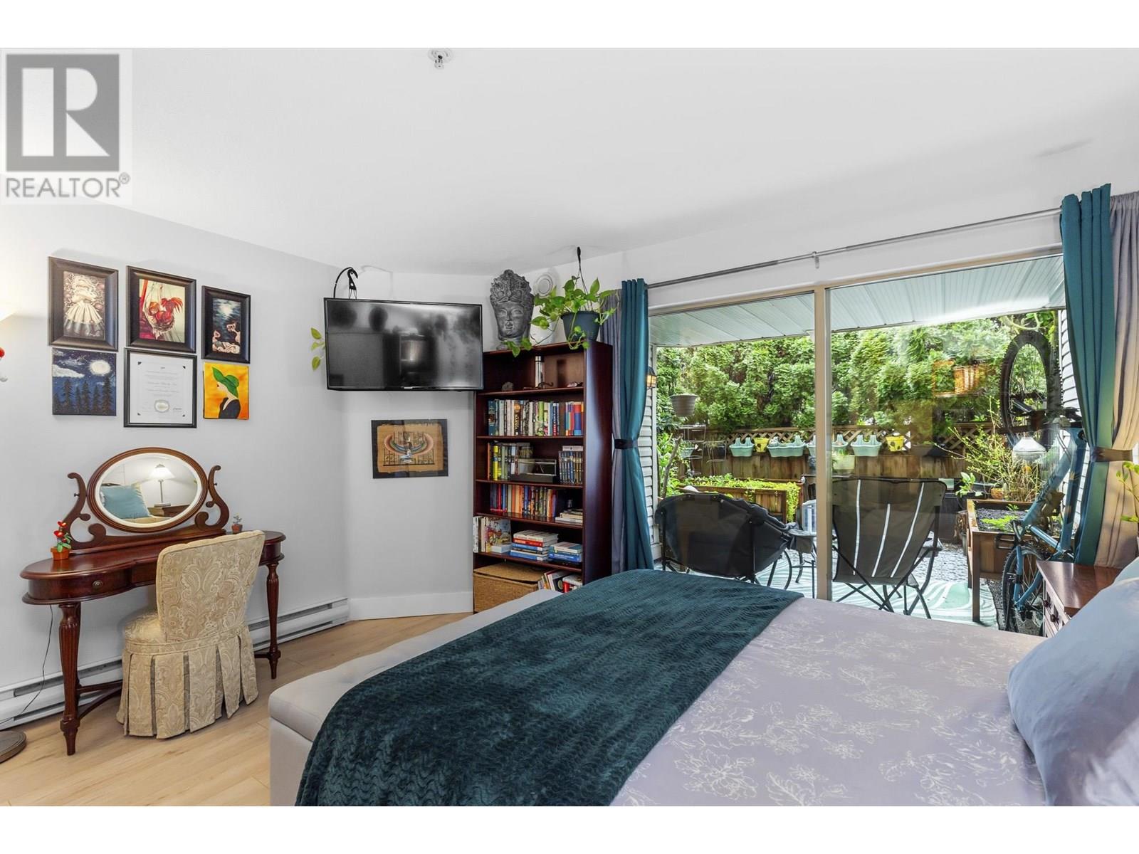 106 1955 SUFFOLK AVENUE, Port Coquitlam