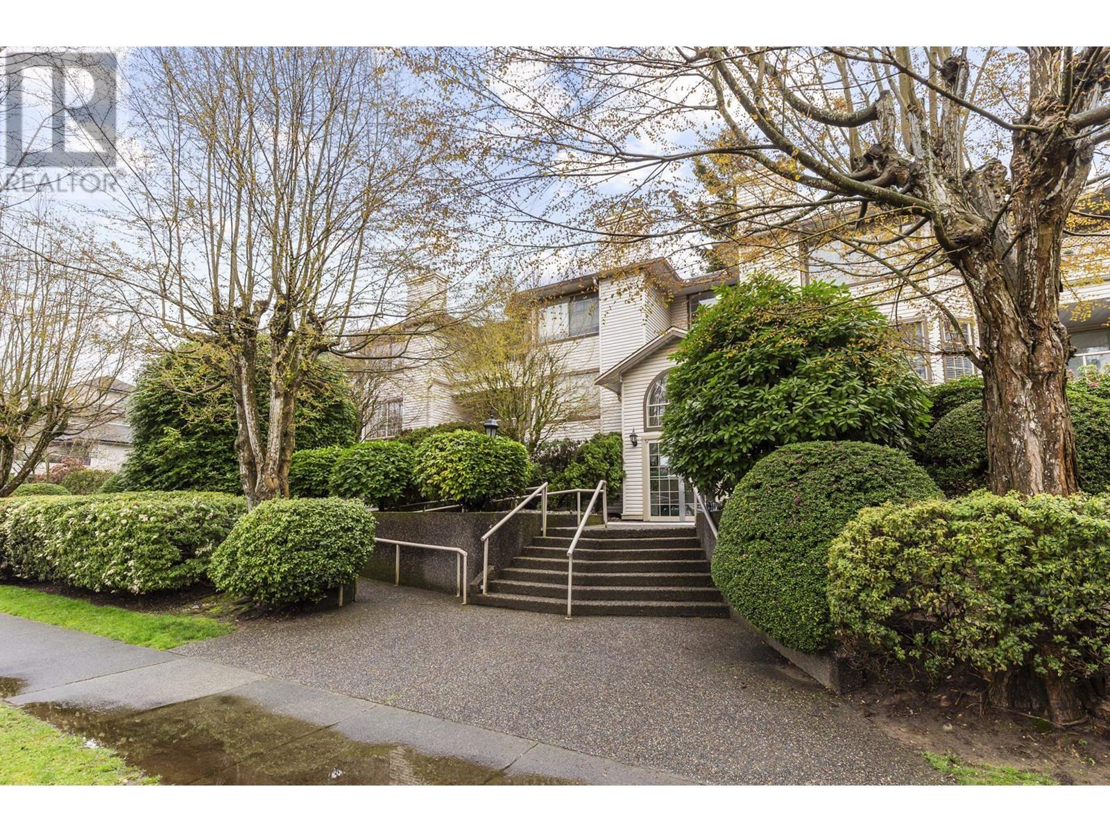 106 1955 SUFFOLK AVENUE, Port Coquitlam