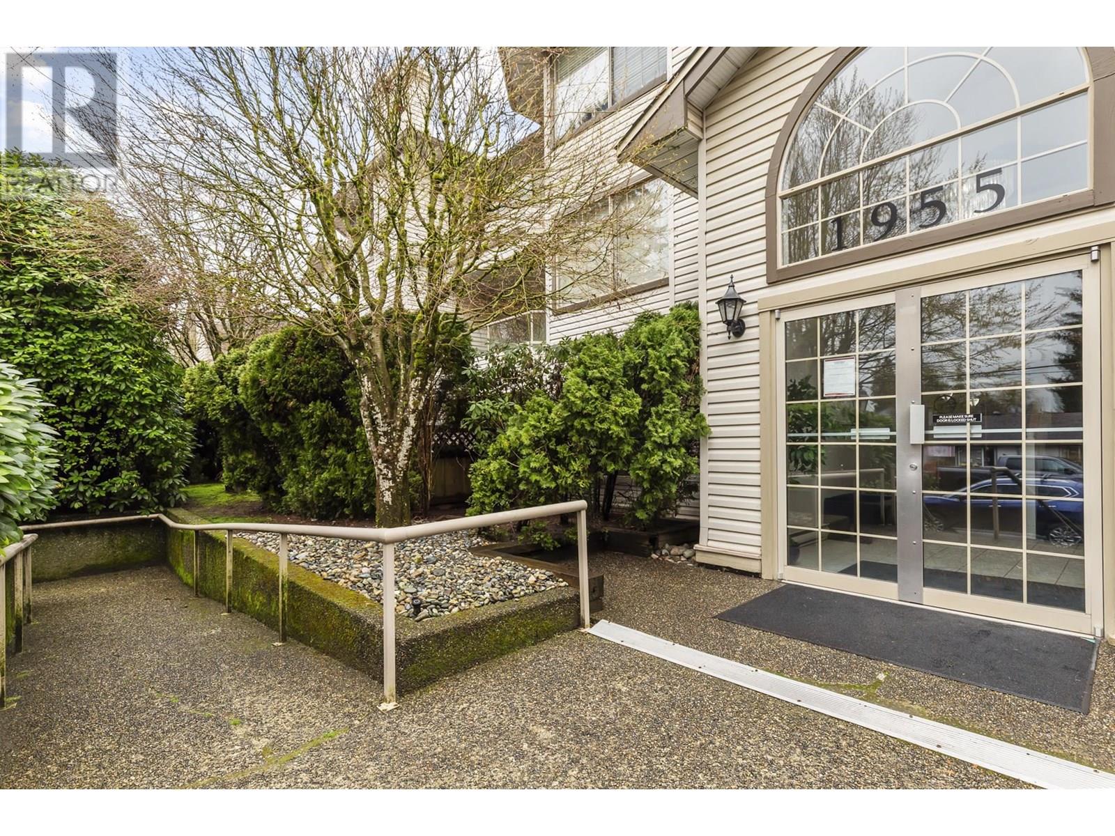 106 1955 SUFFOLK AVENUE, Port Coquitlam