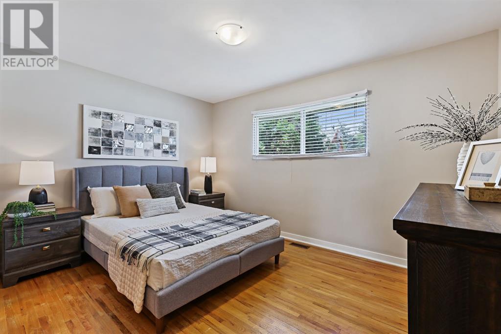Single Family House Bungalow for Sale in  Glencastle Street SW Glendale Calgary 