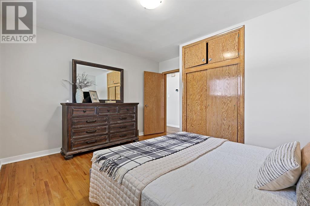 Single Family House Bungalow for Sale in  Glencastle Street SW Glendale Calgary 