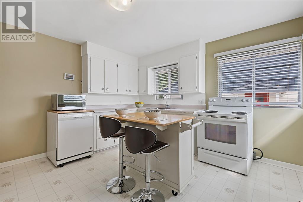 Single Family House Bungalow for Sale in  Glencastle Street SW Glendale Calgary 