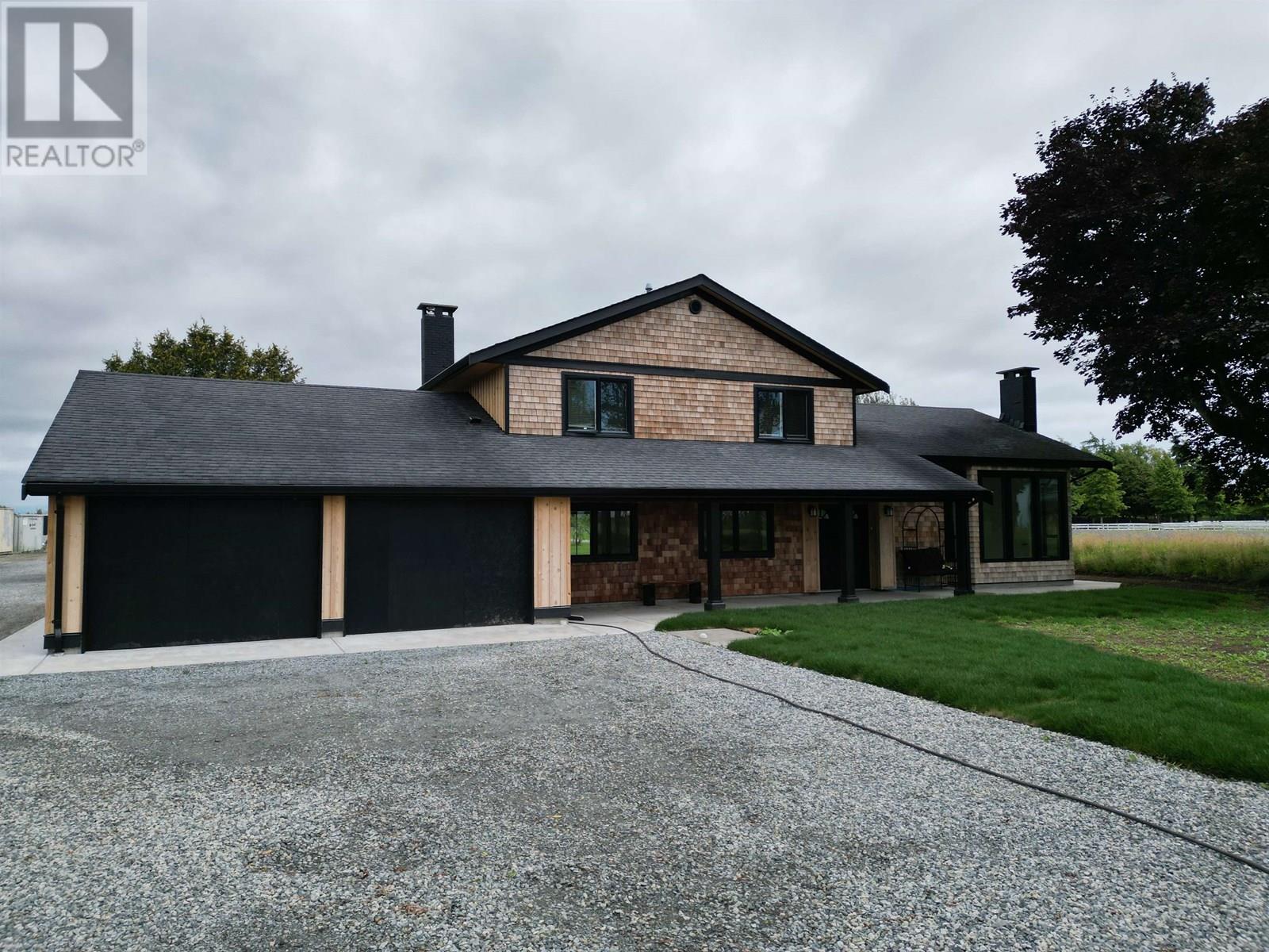 5465 34B AVENUE, Ladner