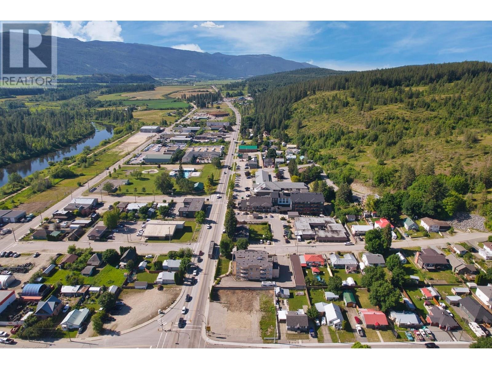  606 George Street, Enderby