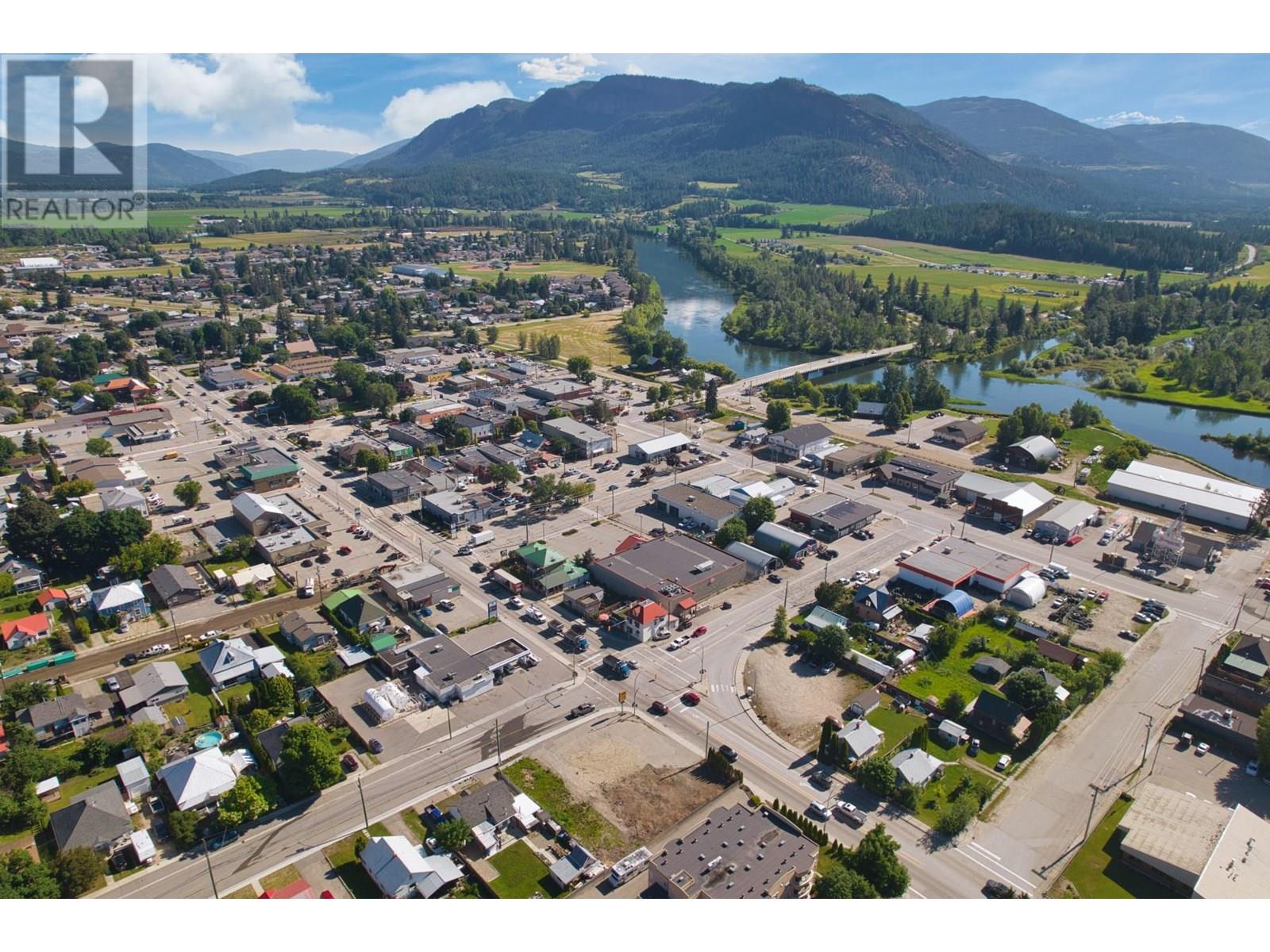  606 George Street, Enderby