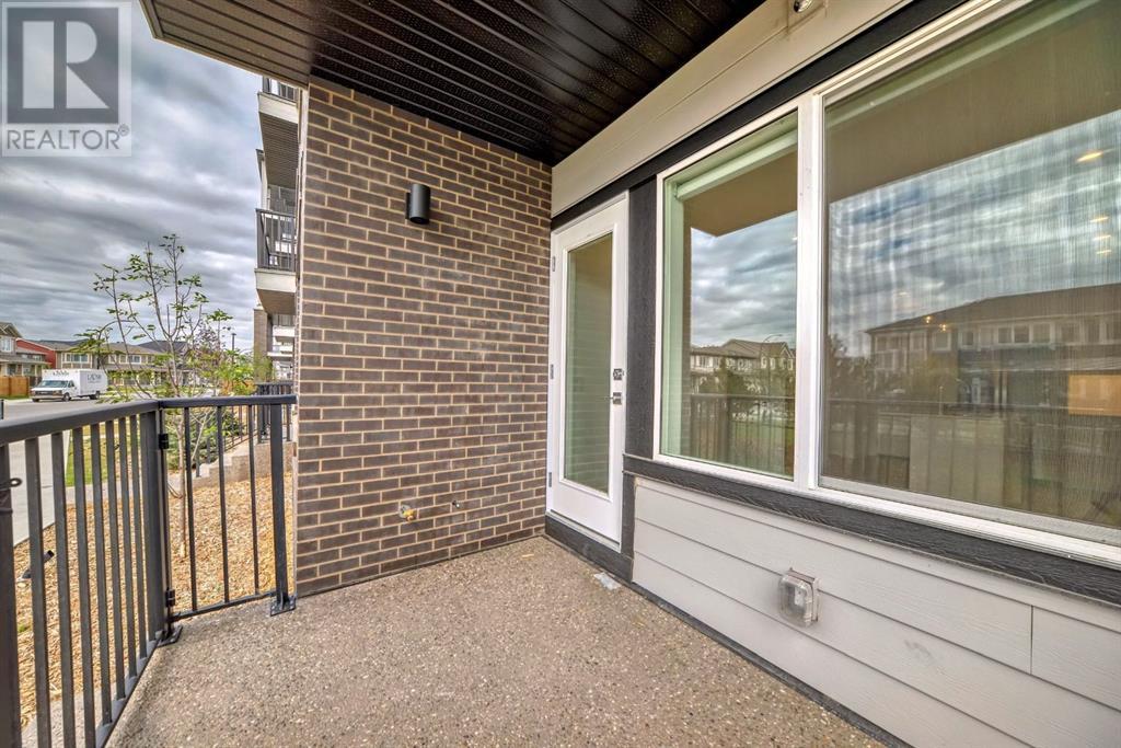 2520, 395 Skyview Parkway NE, Calgary, Alberta