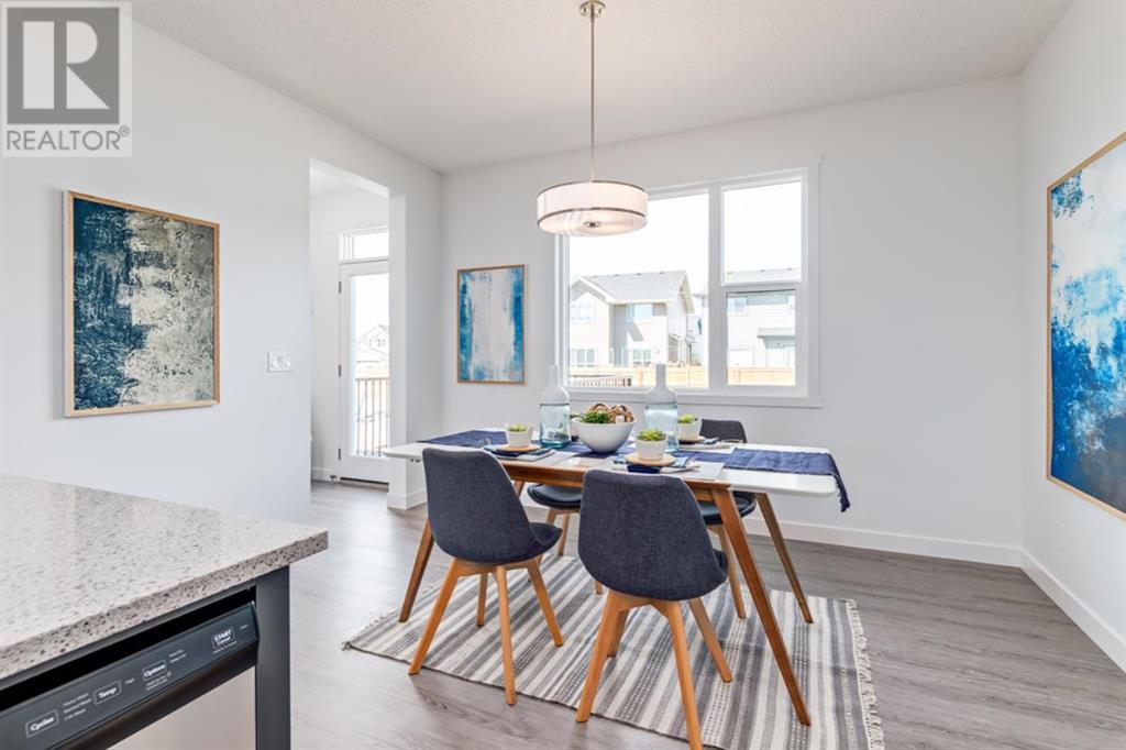 Single Family House for Sale in  Lewisburg Close NE Lewisburg Calgary 