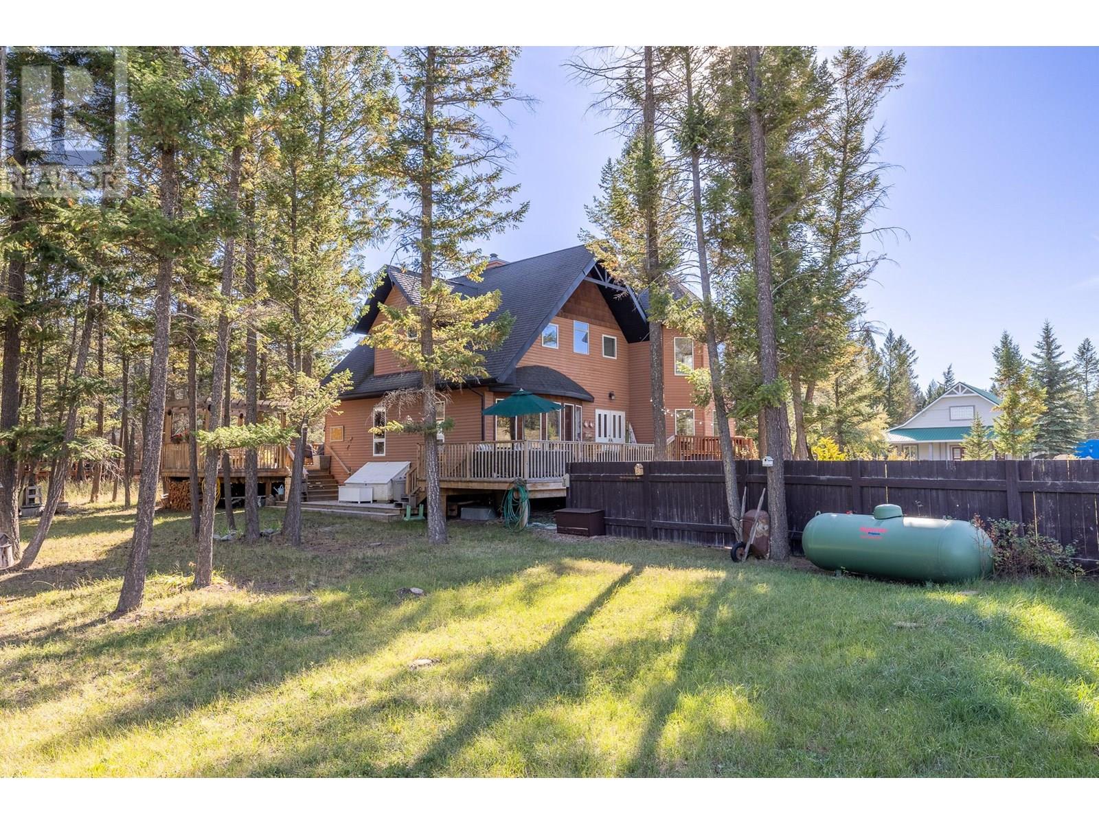 6823 COLUMBIA RIDGE Drive, Fairmont Hot Springs